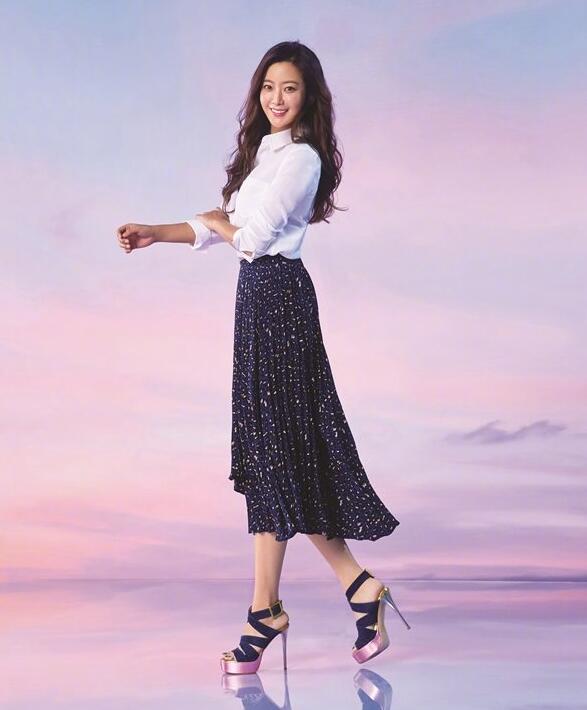 42岁金喜善惊艳现场,金喜善全剧视频