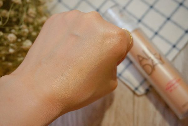 200元以下不暗沉的好用的粉底,超级便宜但好用的粉底液