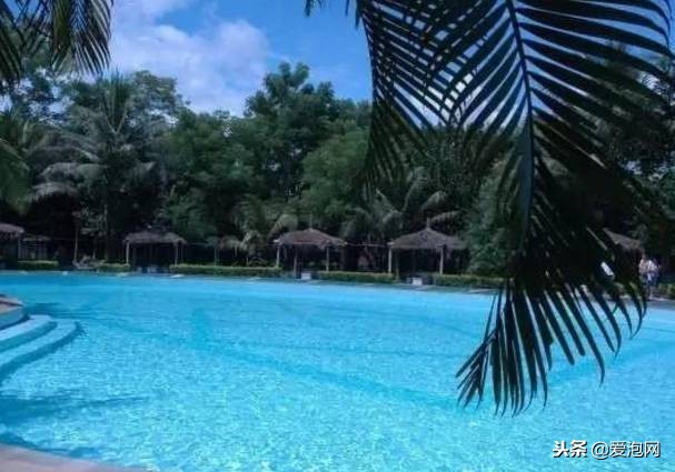 云南十大最美温泉，不但美食众多，美女也如云，带你泡遍全云南！