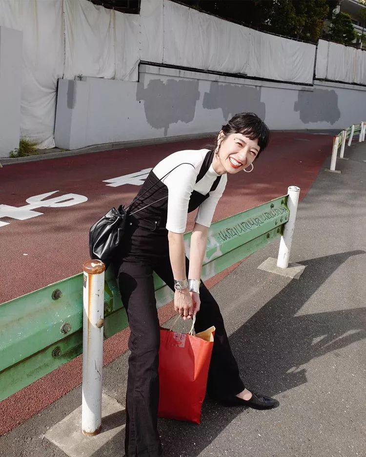 这几位日本模特的小心机！让圆脸、宽额女孩也能驾驭眉上刘海造型