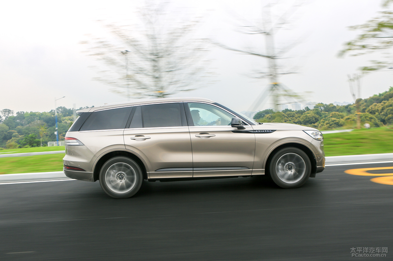深度试驾体验林肯飞行家phev,宝马x5phev和林肯飞行家