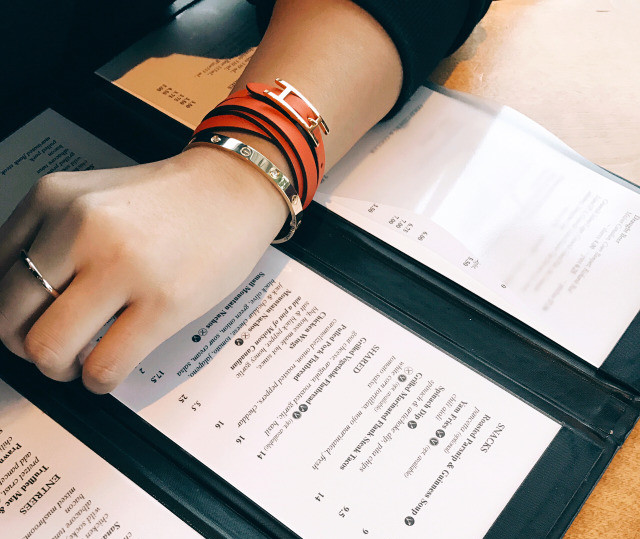 鍗″湴浜歝artierlovept950閾傞噾,cartier鍗″湴浜氭垝鎸噇ove绯诲垪18k