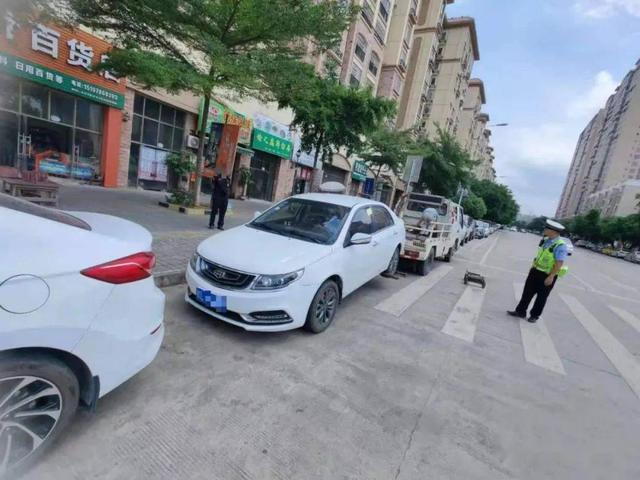 没有年检车辆上路会被扣车吗,驾驶未年检摩托车上路怎么处罚