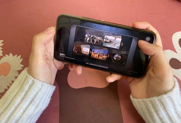 当孩子哭闹撒泼打滚时,如何应对孩子撒泼打滚哭闹不止