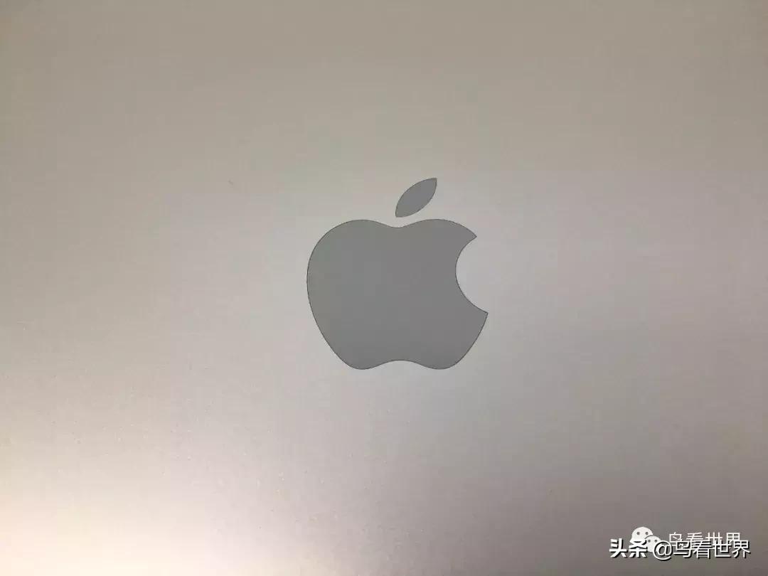 开箱∣15寸MacBookPro开箱+使用体验(附视频)