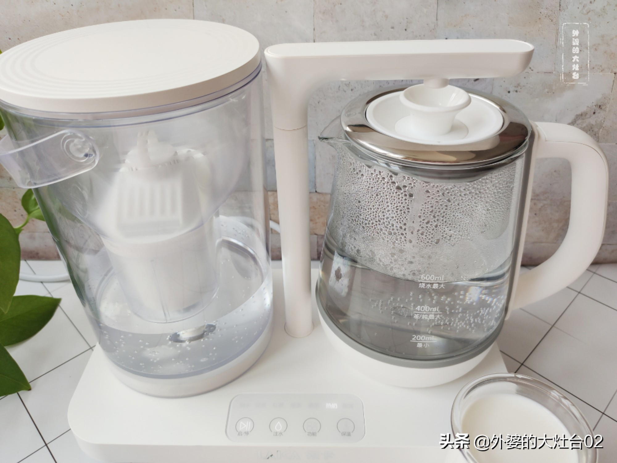 牛奶溢锅怎么解决,热牛奶如何不溢锅