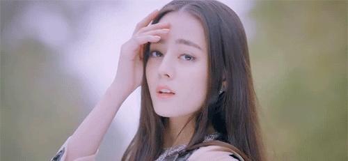 你是否拥有“幼稚脸”，要看脸上有没有这5个特征，第3个很难得