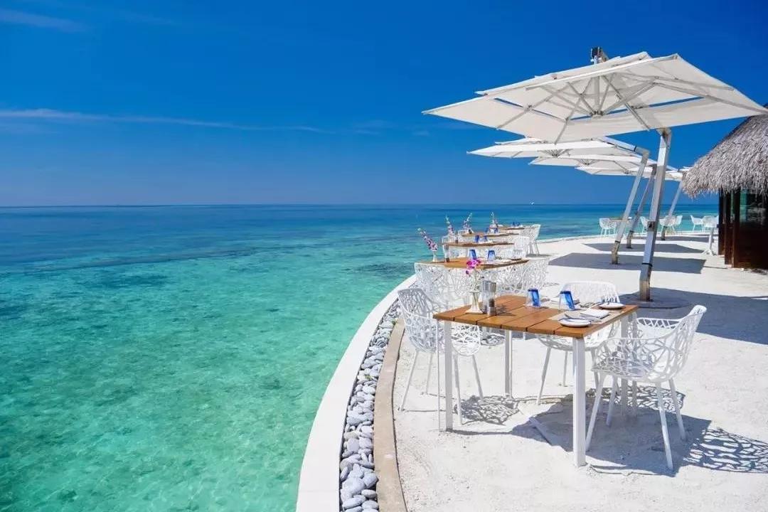 马尔代夫七星选岛全攻略,马尔代夫沙滩别墅出海游泳