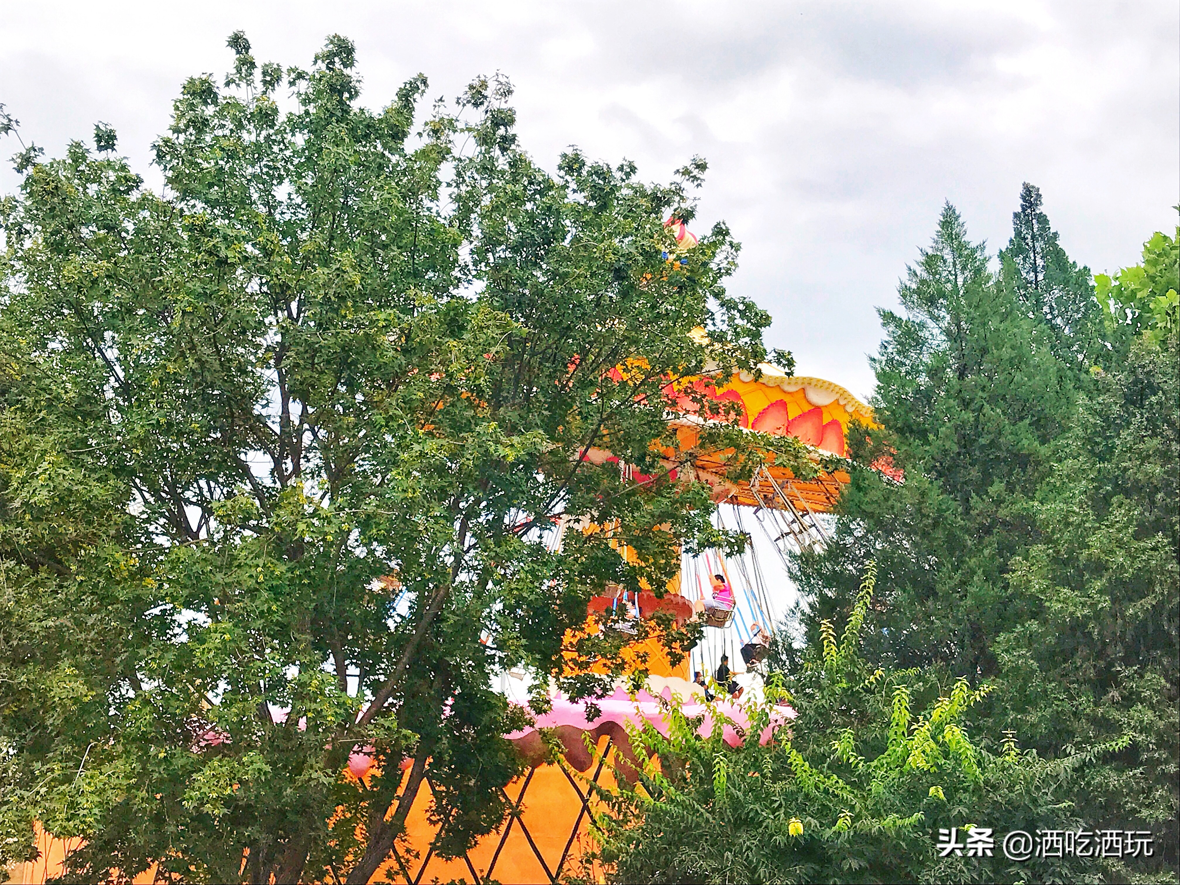 北京欢乐谷有没有优惠票,北京欢乐谷年票可以玩的项目