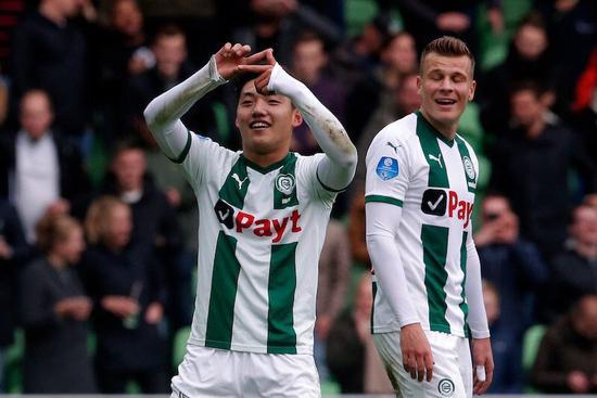 日本踢足球的香川,日本足球运动员香川