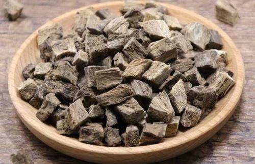 野生干葛根怎么切成片,野生葛根晒干的视频