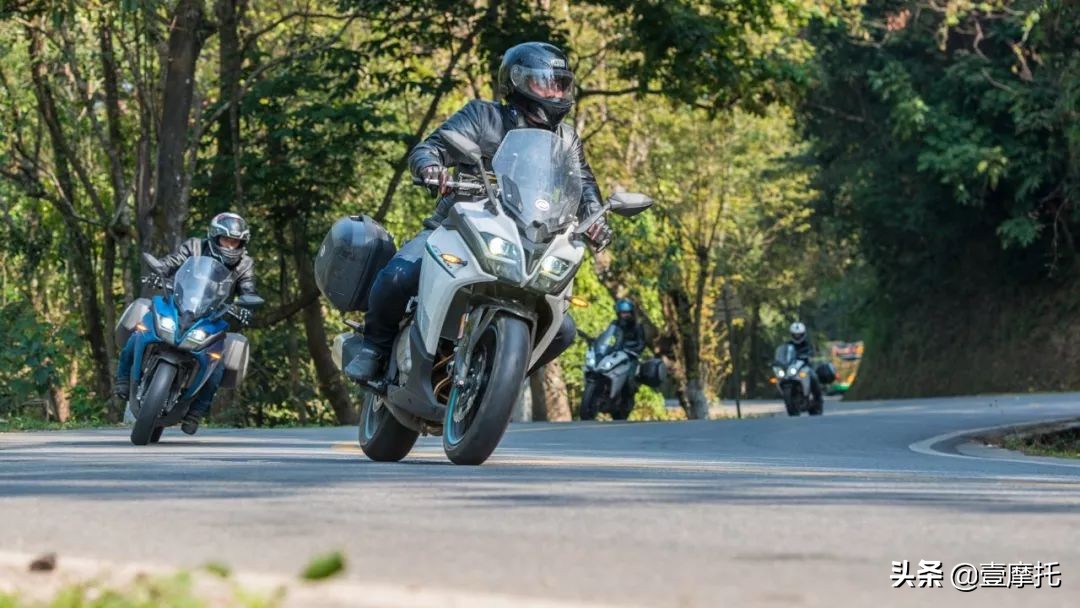 春风警用摩托车400gt,春风400gt怎么样