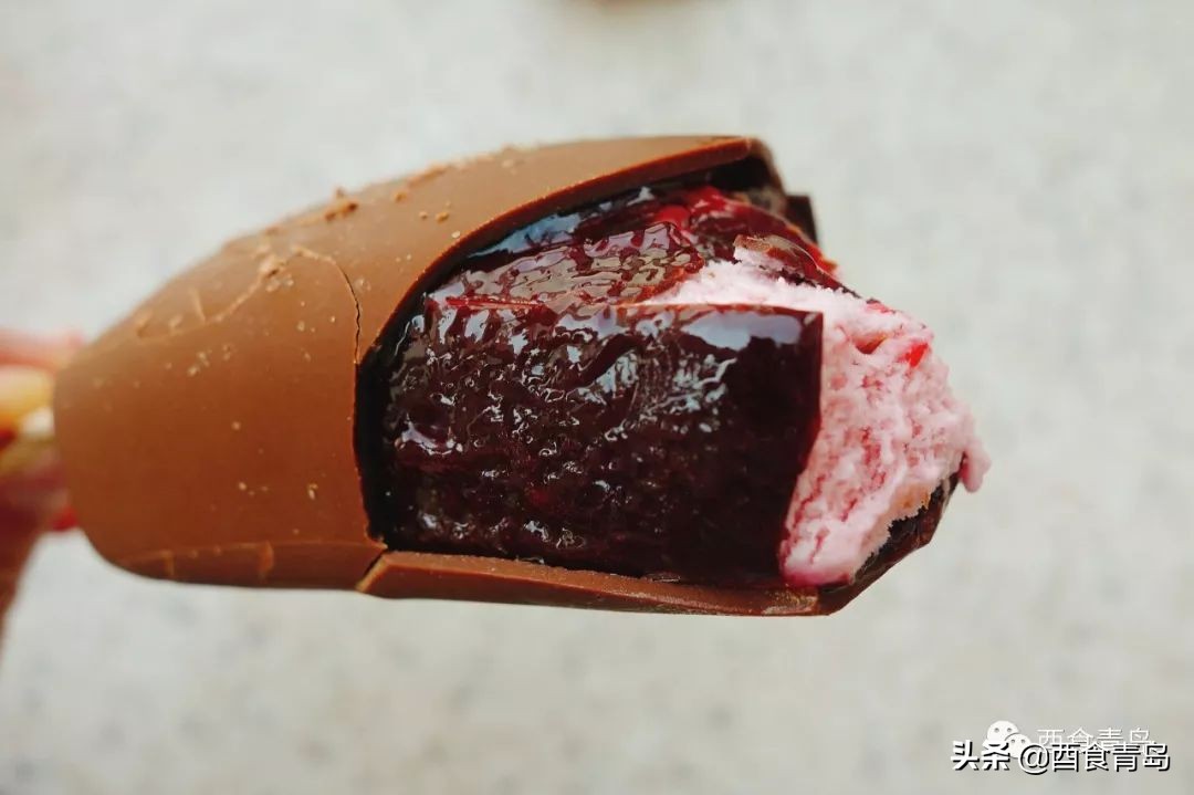 测评国内最好吃的几款冰糕,青岛玉兔冰糕测评