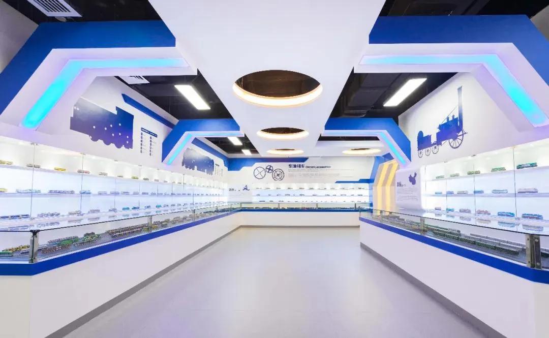 鍗佸ぇ鐑棬浜插瓙涔愬洯娣卞湷,鏂ヨ祫涓や嚎鐨勬父涔愬洯