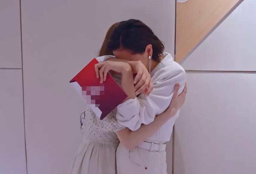 宁静乘风破浪的姐姐万茜出场,乘风破浪宁静黄龄万茜唱歌