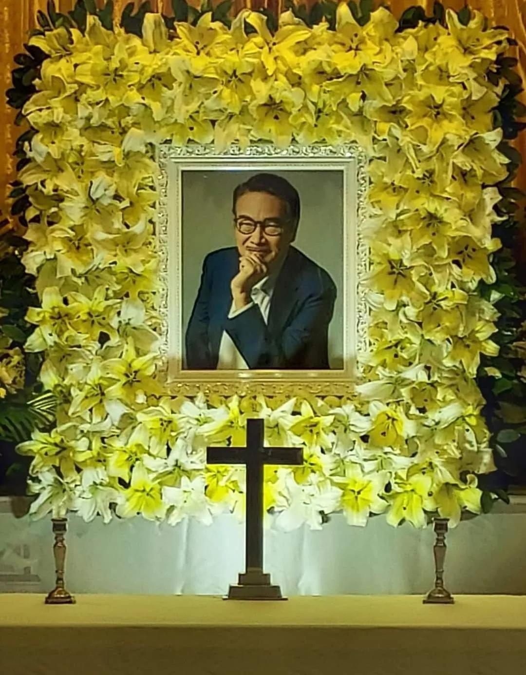 吴孟达的葬礼星爷有没有到场,周星驰悼念吴孟达照片