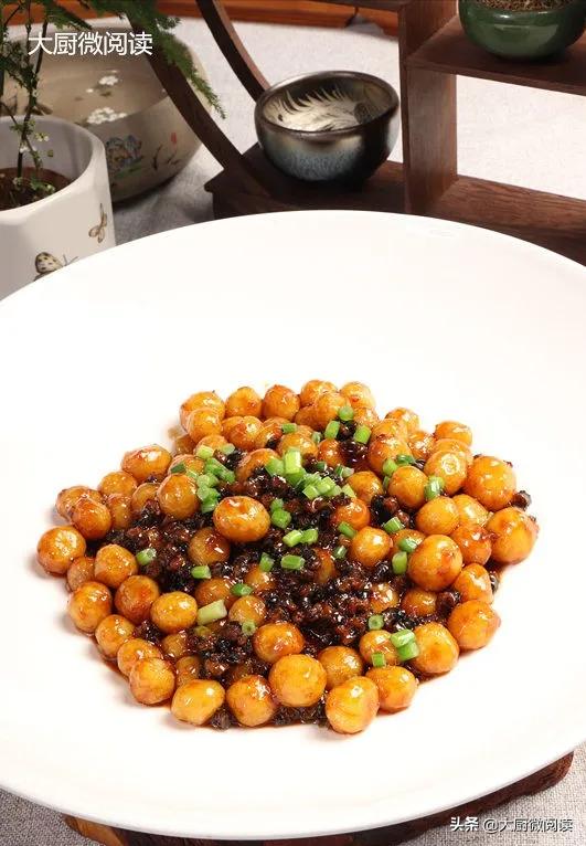 酱香土豆片汤汁浓郁,家常烧土豆百吃不厌的经典菜