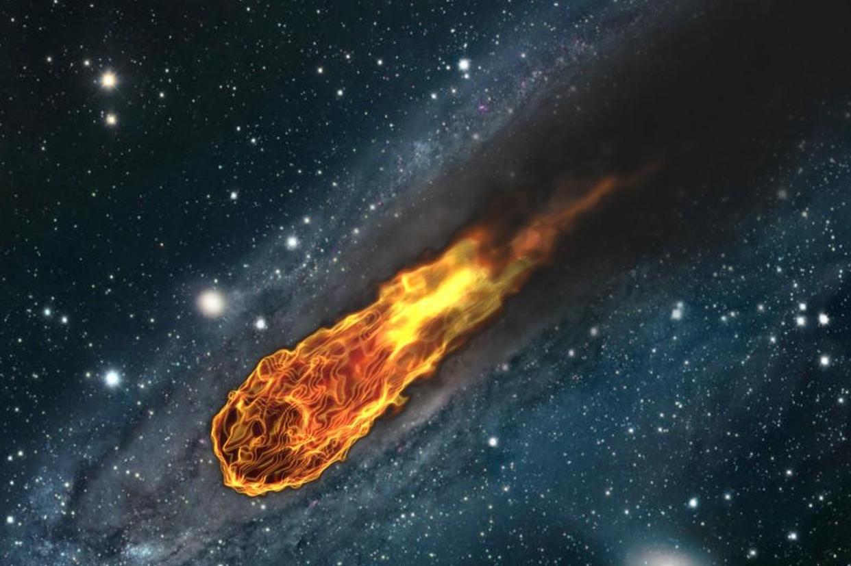 美国多地上空飞过巨大火球,美国上空为啥多次出现火球