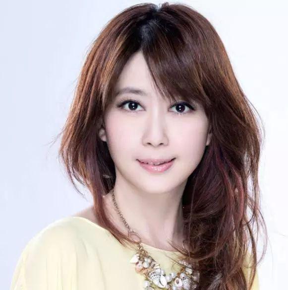 因情所困后来出家的女明星,女明星出家看破红尘还是为情所困