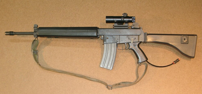 施瓦辛格终结者装备,施瓦辛格终结者机枪