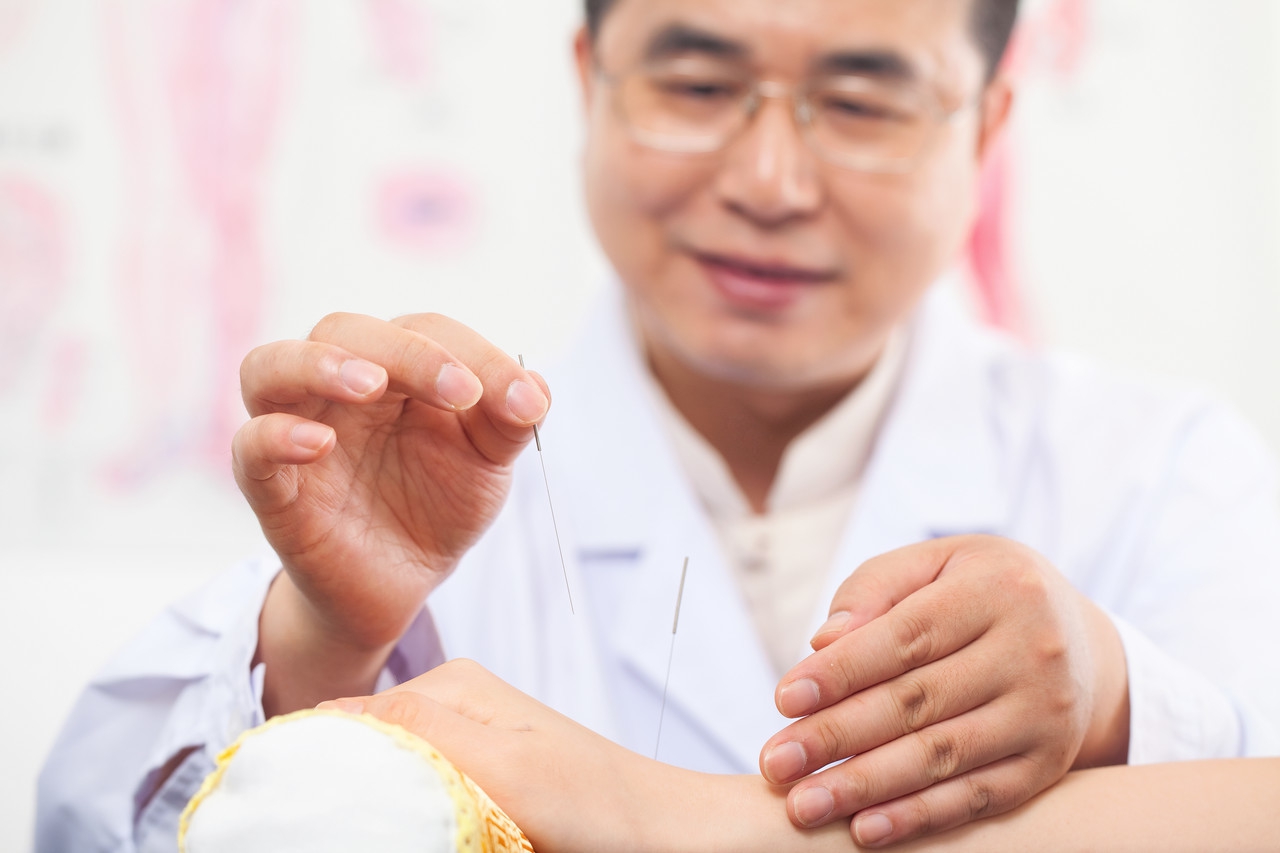 针灸减肥的好处与坏处是什么,针灸减肥调理身体真的那么管用吗