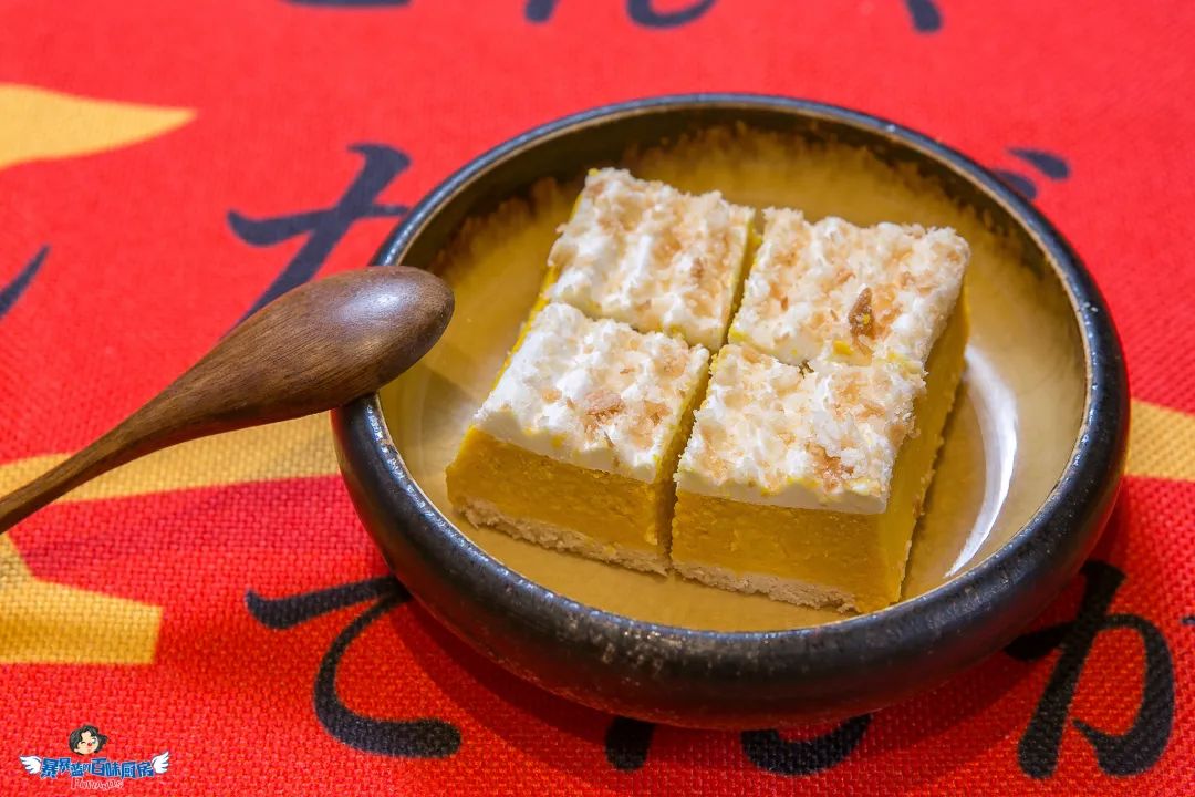 这家网黄店又有新瓜啦！迁址？出新？送猪排？实锤了