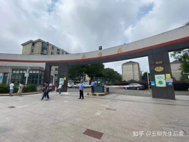 100万在上海买什么房子,上海100万以下的二手房子