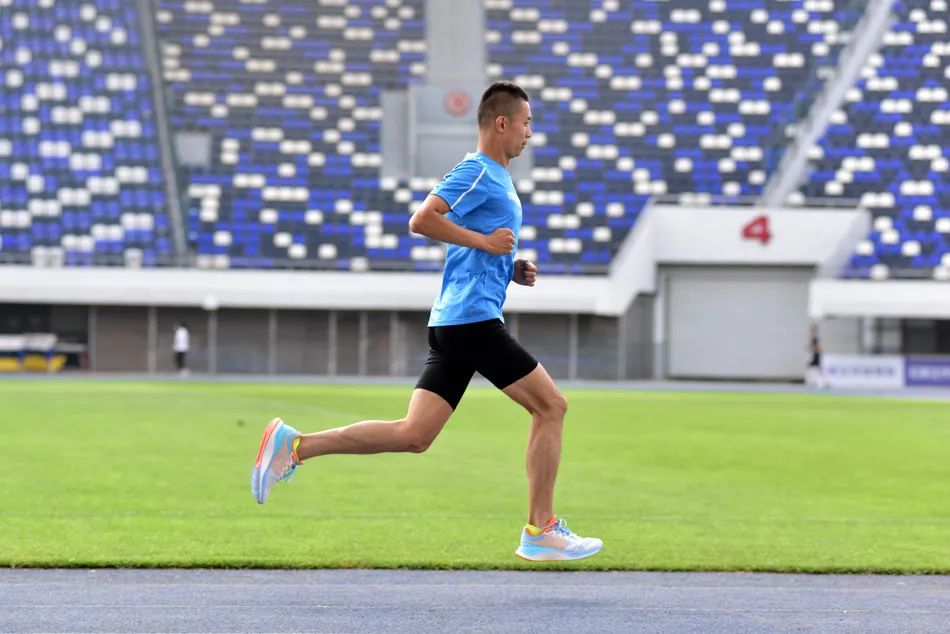 李宁superlight19适合什么跑者,李宁新鞋排行