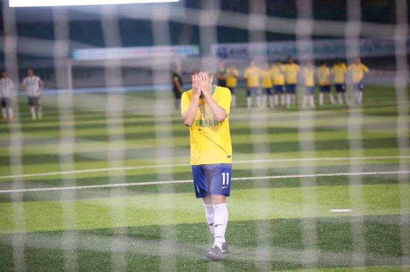 业余足球常见犯规规则,业余足球犯规最多的比赛