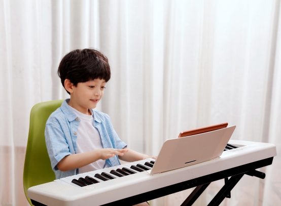 piano钢琴教学入门零基础,儿童初步学电子琴钢琴入门教程