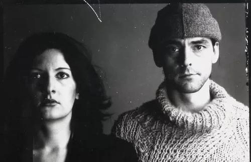 对别人的苦难无动于衷,对别人的痛苦保持尊重