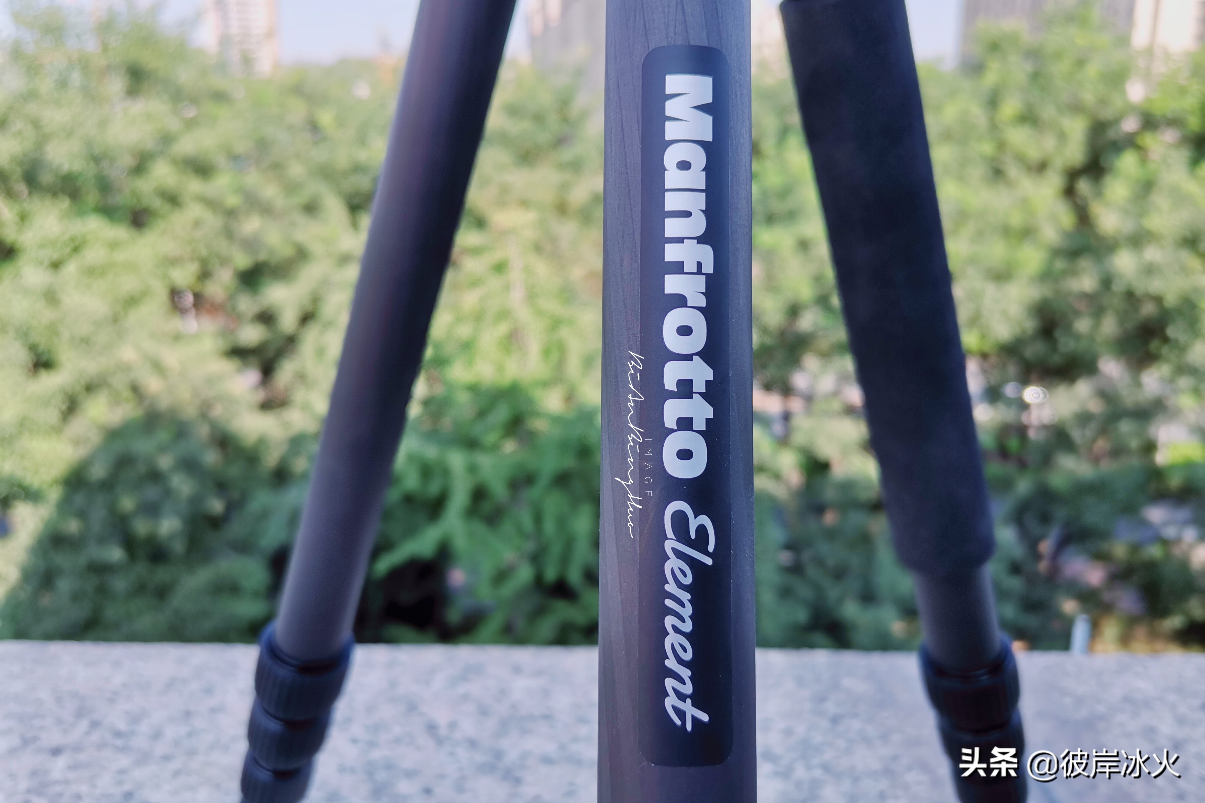 哪种便携式的摄影三脚架好,摄影器材三脚架怎么用