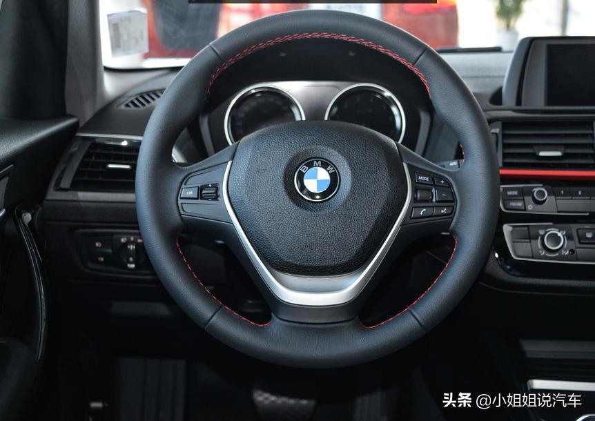 宝马120i外观和内饰,宝马1系2020款120im1.5t运动套装