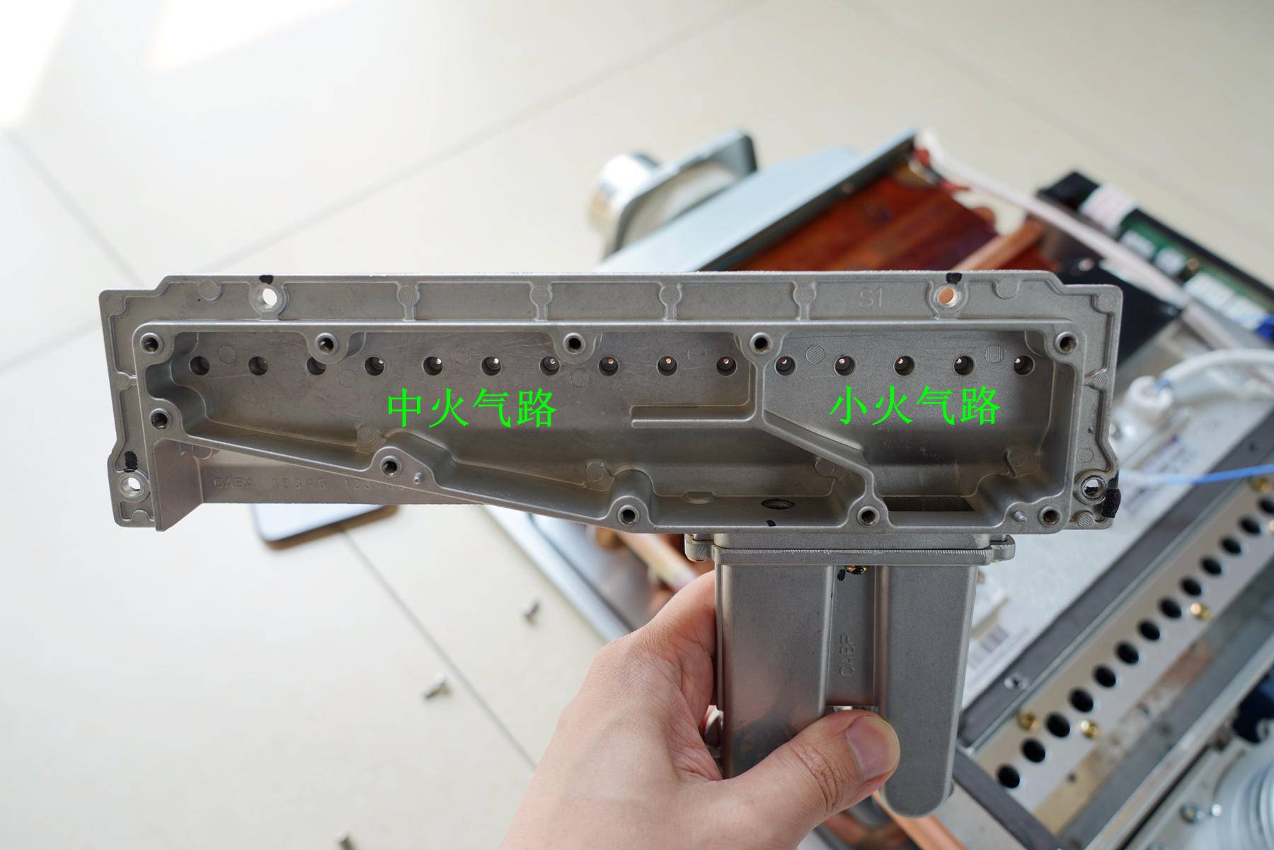 燃气热水器必须由燃气公司安装吗,燃气热水器13升和16升安装要求