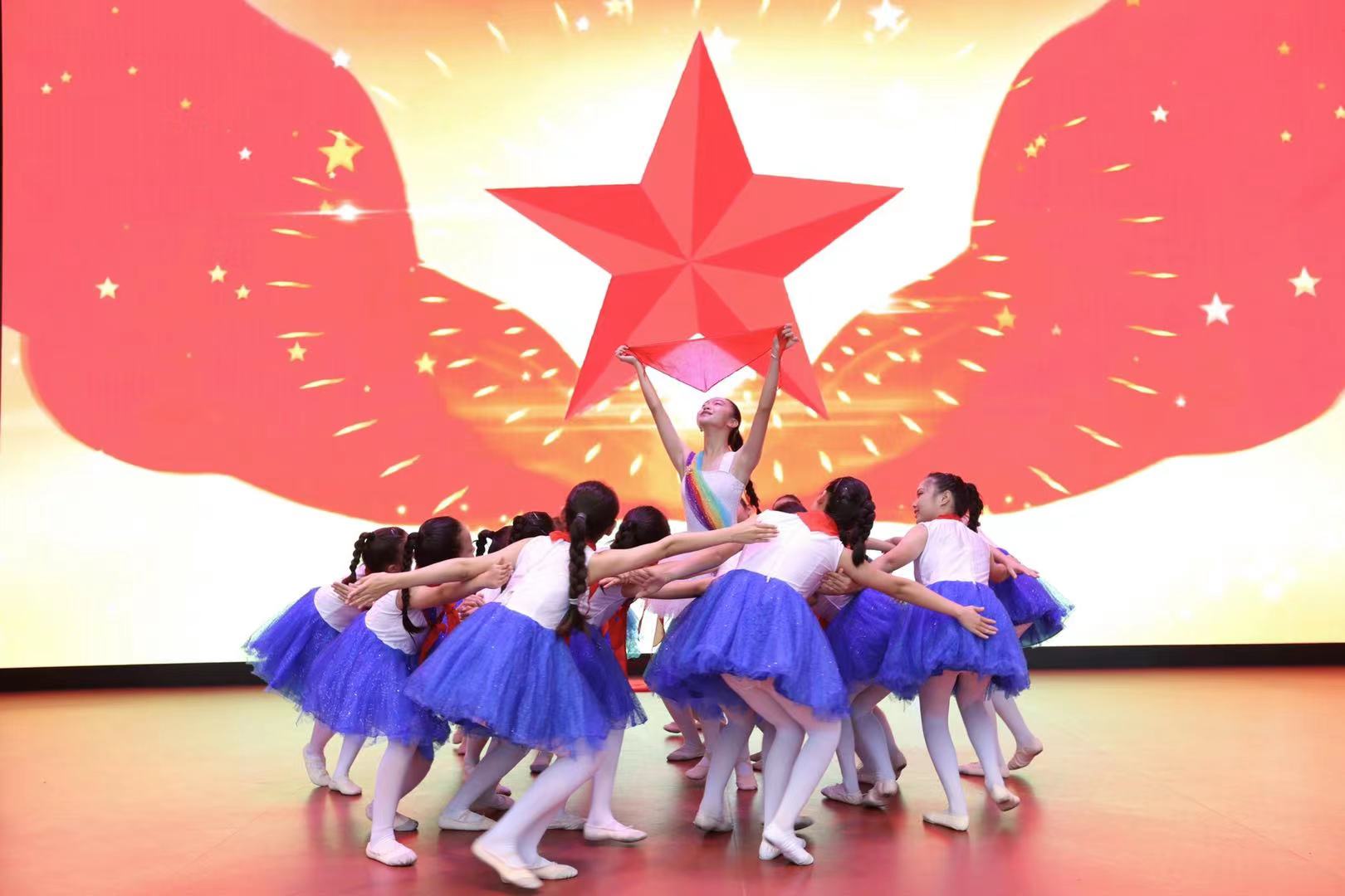 西安市碑林区铁五小学,碑林区铁五小学版画