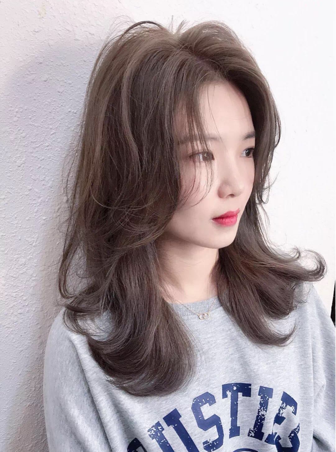 各种显脸小的刘海发型,小脸适合的刘海发型新手自剪