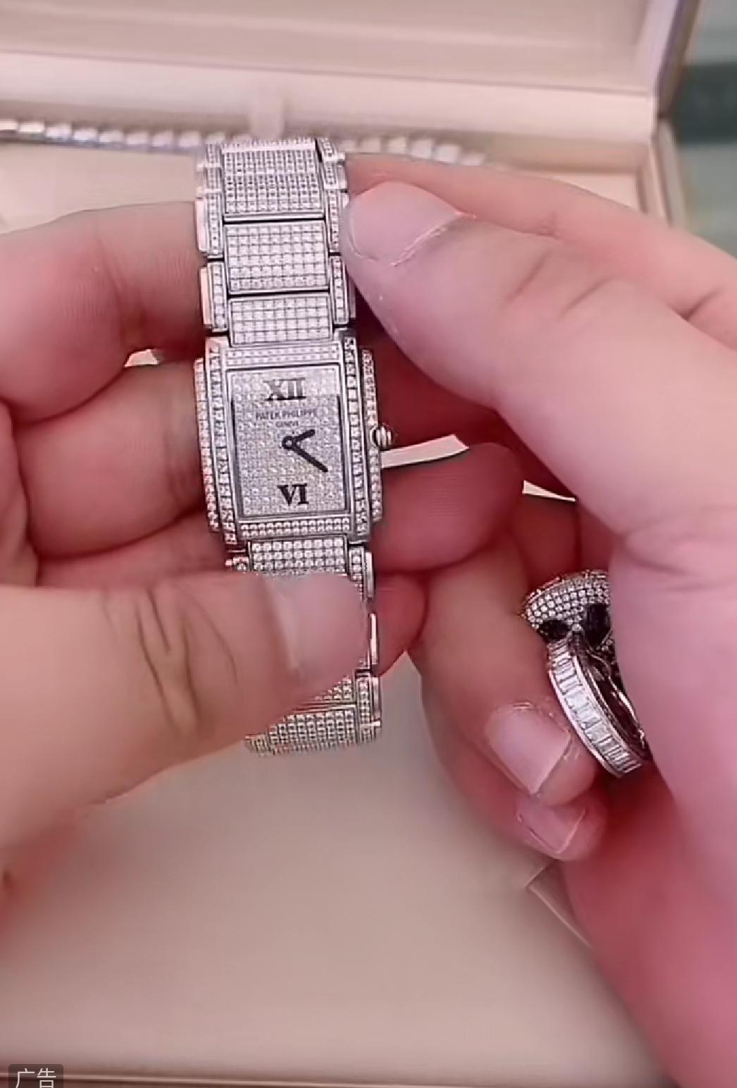 二驴炫富网红事件,二驴冰箱炫富视频