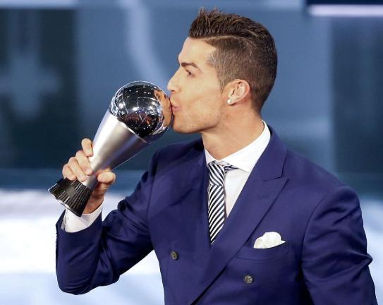 易建联目前最新消息,2019年的易建联到底有多强