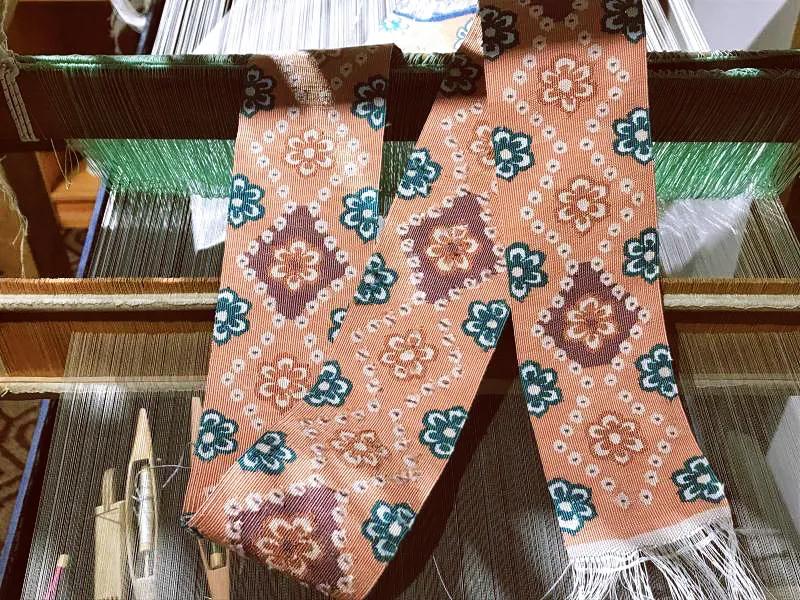 传统工艺中国非物质文化遗产缂丝,民间传统技艺缂丝