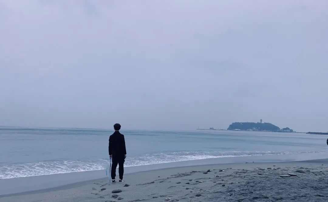 人到中年渡人先渡己下一句,人到中年渡人先渡己