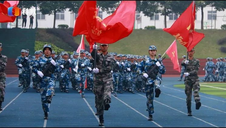 重庆城市职业学院迎新晚会,重庆城市职业学院军训汇演