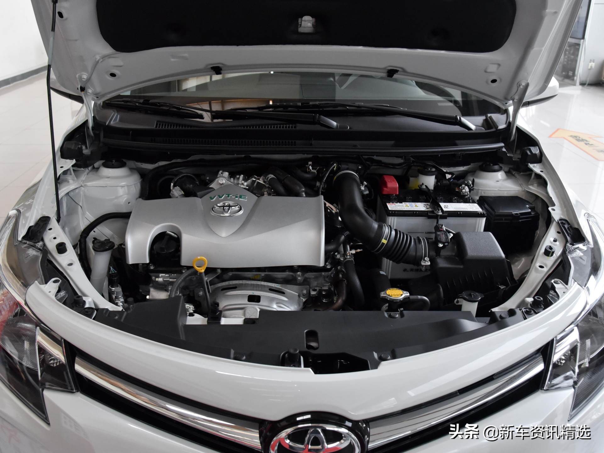 十万左右性价比高的车威驰,三厢威驰车图片及报价