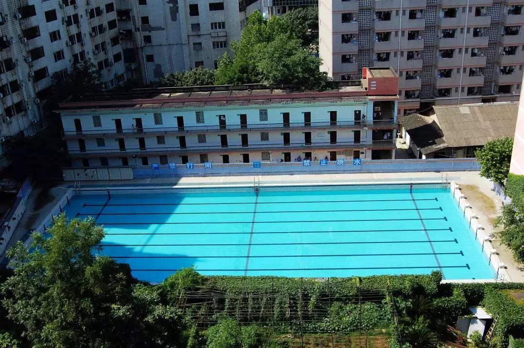 周末38℃高温来袭！南充各区游泳全攻略，16个泳池让你瞬间降温