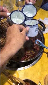 球不是这样踢滴搞笑图片,足球趣图搞笑图片