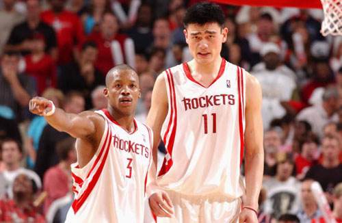 姚明现身球场,弗朗西斯现身姚明