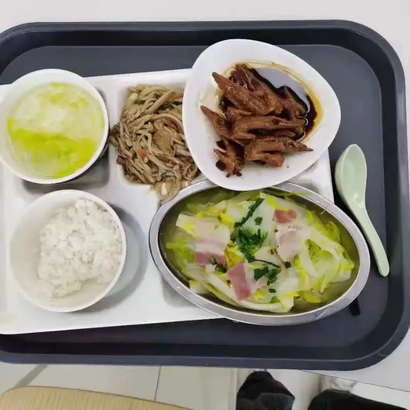 全国高校食堂美食排名,高校美食大赏隔壁都馋哭了