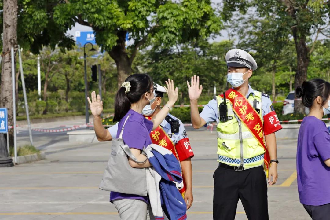 交警全力以赴守护高考,交警支队将全员上阵护航高考