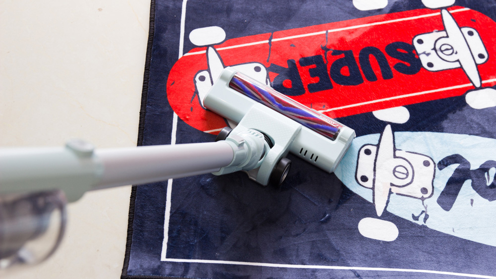 无线吸尘器评测哪款好,美的吸尘器和亿力吸尘器哪个好