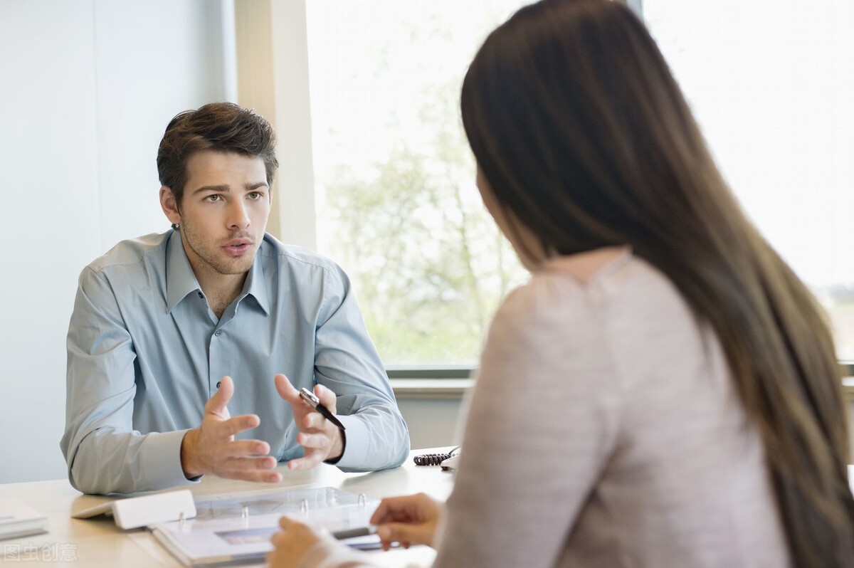 下属对你发脾气你怎样处理,下属对新领导爱答不理