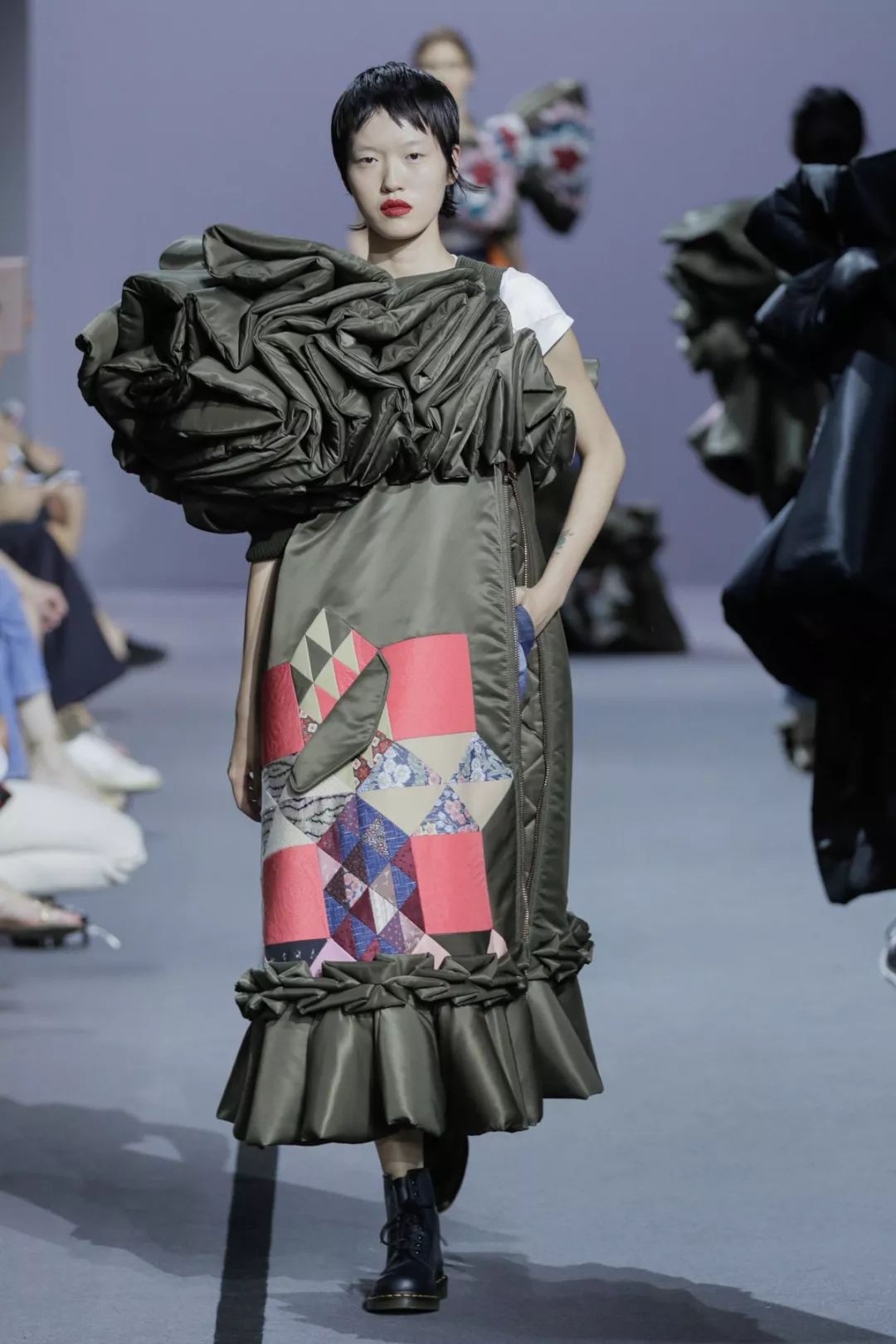 ugg雪地靴就这么穿,ugg红色鞋带雪地靴